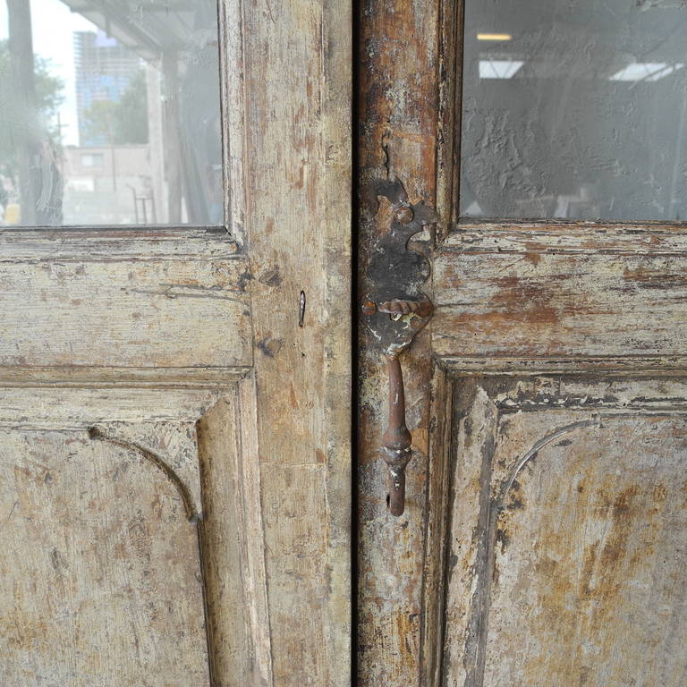 Pair of 18th Century Walnut French Doors In Good Condition In Houston, TX