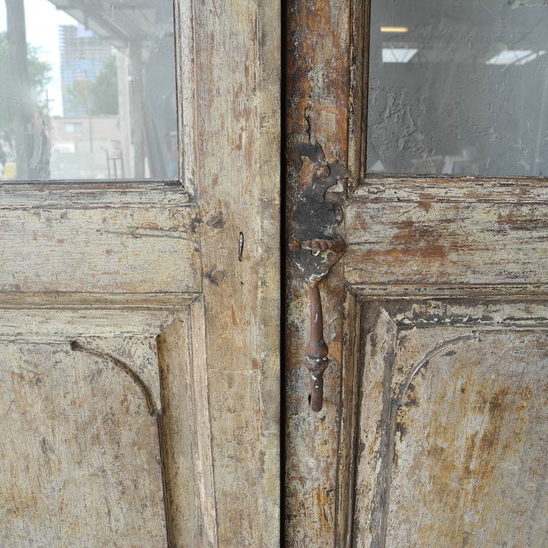 Pair of 18th Century Walnut French Doors In Good Condition In Houston, TX