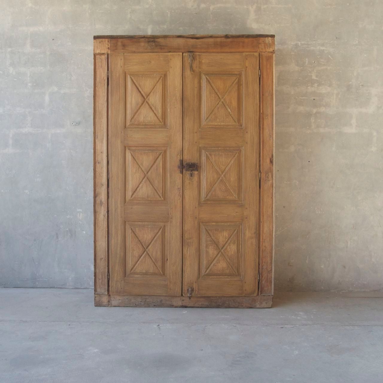 16th c. Louis XIII Armoire