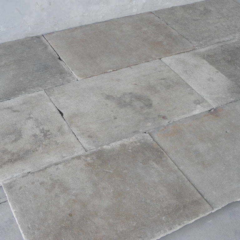 18th c. Limestone Flooring 1