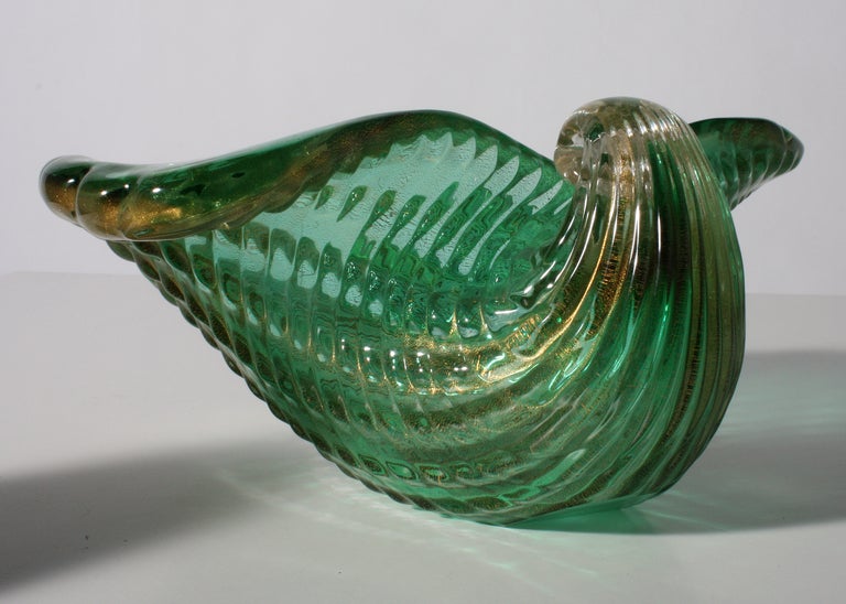 Green Murano glass shell bowl, circa 1950.