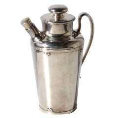 Wilcox silver plate wine carafe with handle, c. 1950