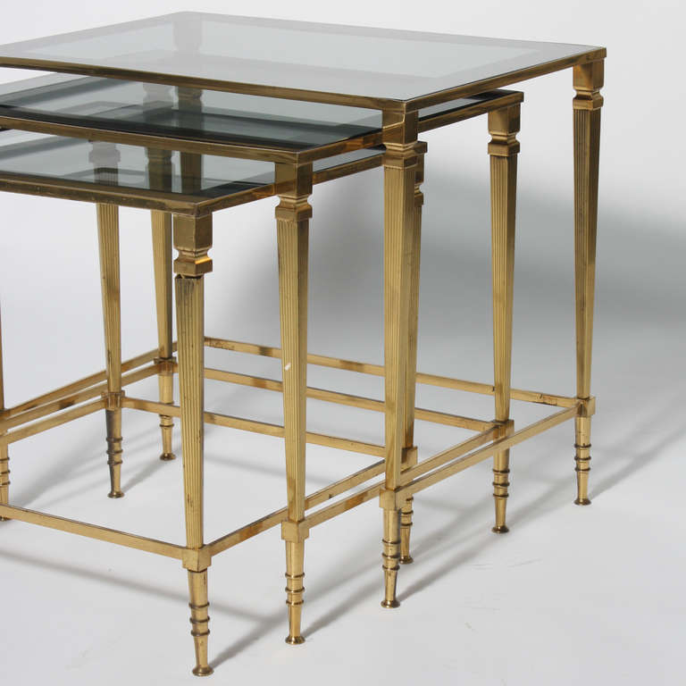 French Brass Nest of Tables with Glass Tops In Good Condition In Dallas, TX