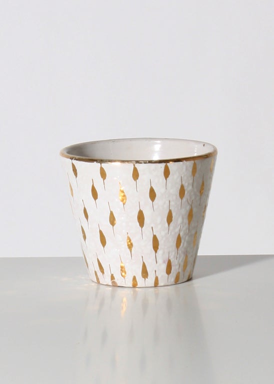 Retro vintage ivory ceramic ice bucket with gold detailing