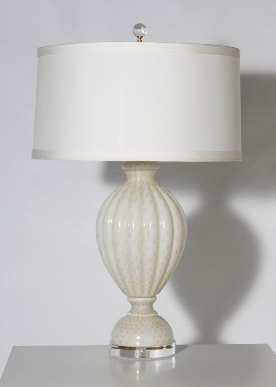 Large white Murano lamp with teardrop inclusions, c.1940
