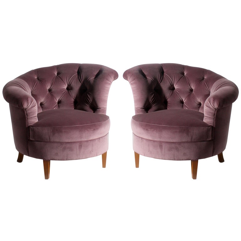 Pair of purple velvet Hollywood Regency tufted chairs, c. 1950