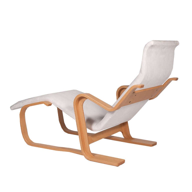 Italian Reclining Chaise by Marcel Breuer