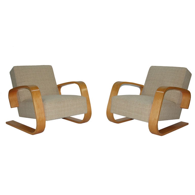 Alvar Aalto Pair of Tank Chairs