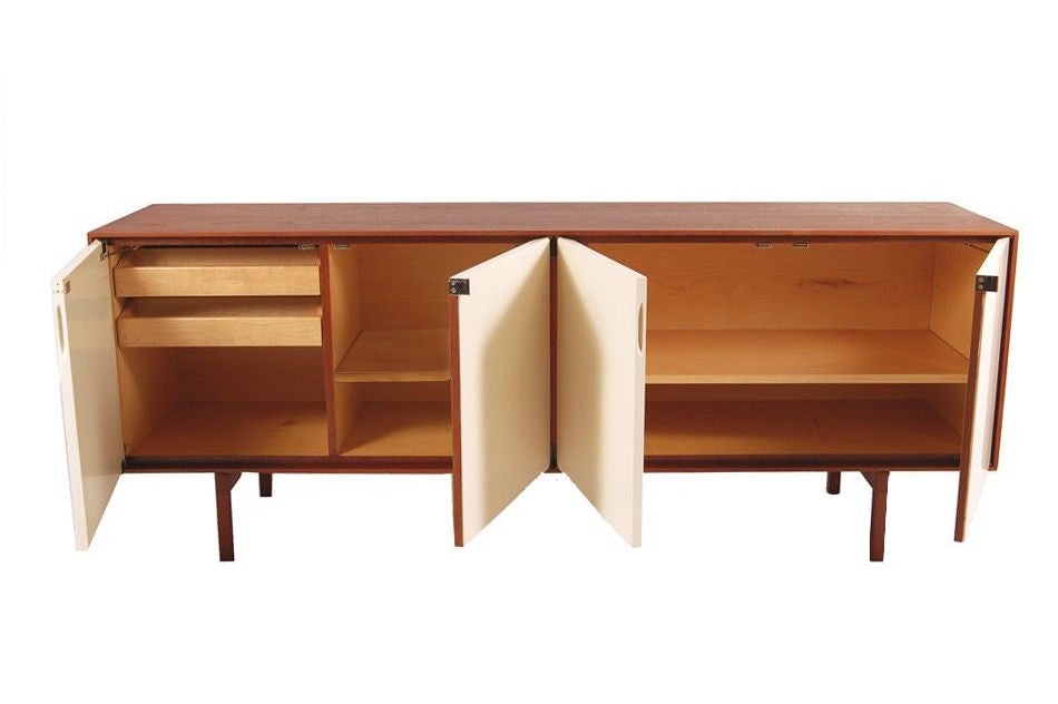 Mid-20th Century Rare Credenza by Florence Knoll