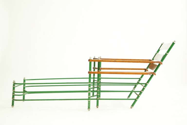 Warren McArthur Chaise