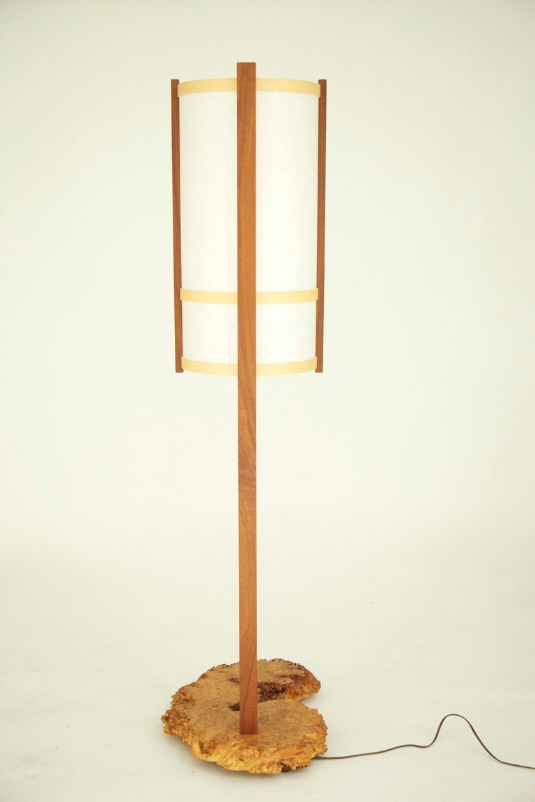 Conoid Floor Lamp
The base is Big Leaf Maple from the Pacific Northwest.
The upright and vertical pieces are all American Black Walnut.  Rings are made of American Holly.
Natural Japanese 