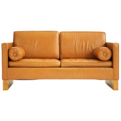 Mies Van Der Rohe Settee 3