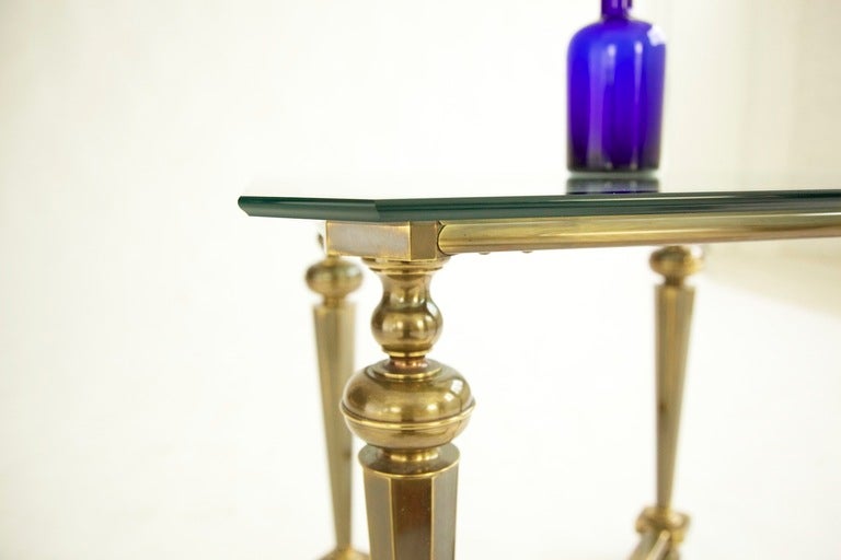 Brass Mastercraft Lamp Table