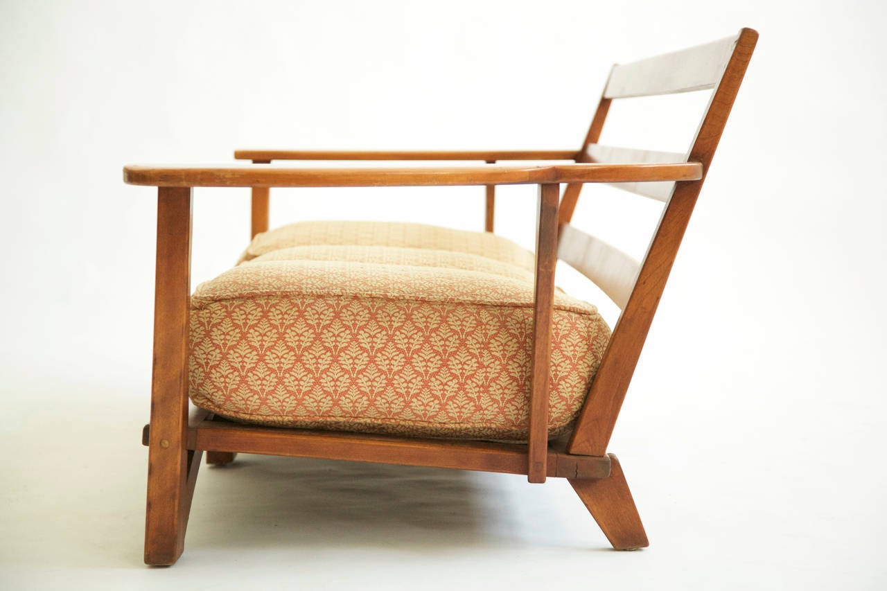 Herman de Vries for Cushman of Vermont three-seat sofa.
Solid maple with original upholstery.
Sold separately and pictured in vignette last image in sequence, matching lounge chair.