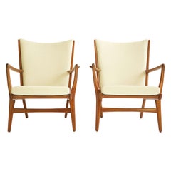 Hans Wegner Pair of Lounge Chairs