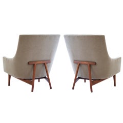 Pair of Jens Risom Lounges