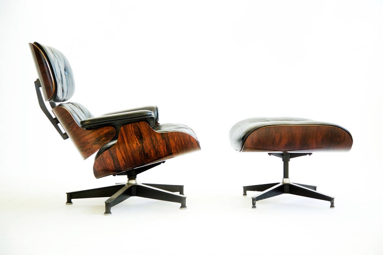 Charles Eames for Herman Miller 670 lounge chair and 671 ottoman.
Brazilian rosewood figuring, freshly oiled and conditioned.