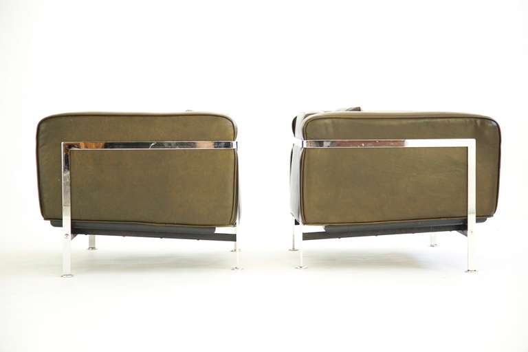 Mid-Century Modern Pair of Robert Haussmann Green Leather Lounge Chairs