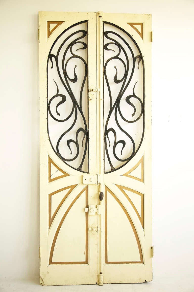 Pair of Art Nouveau Doors For Sale at 1stDibs