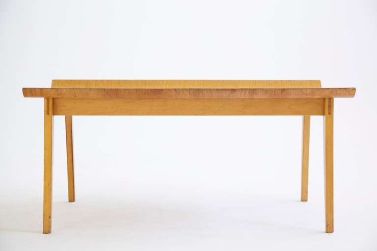 Early Abel Sorenson coffee table for Knoll. This rare table was in production for only two years from 1947-1949.