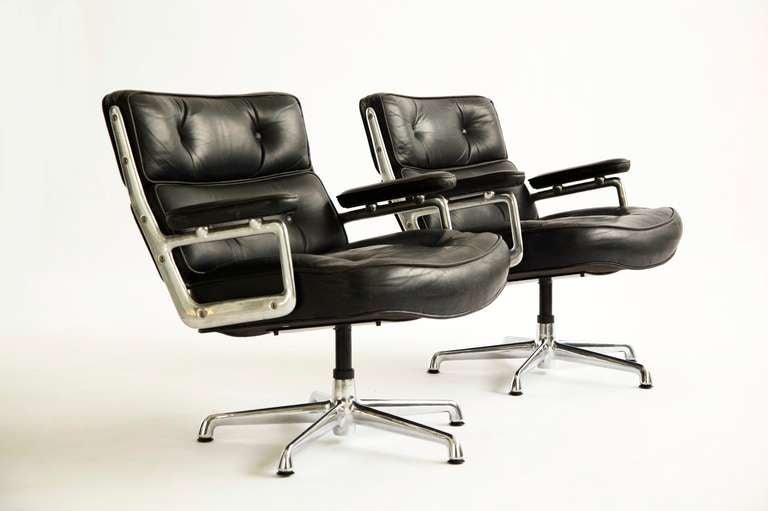 Charles Eames Time Life Lounges In Good Condition In Chicago, IL