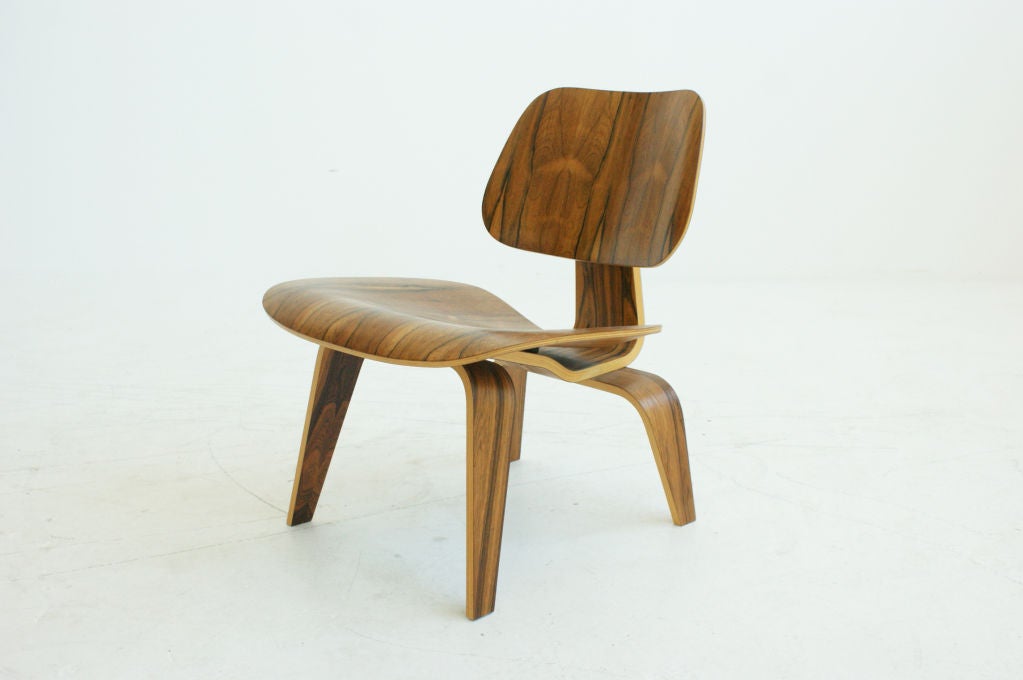 The very last Rosewood LCW by Herman Miller:
This example is number 500 from an edition of 500 lounge chairs made in 1996 using old stock of rosewood veneer. Beautiful Rosewood graining, saving the best for last.
Signed and numbered with applied