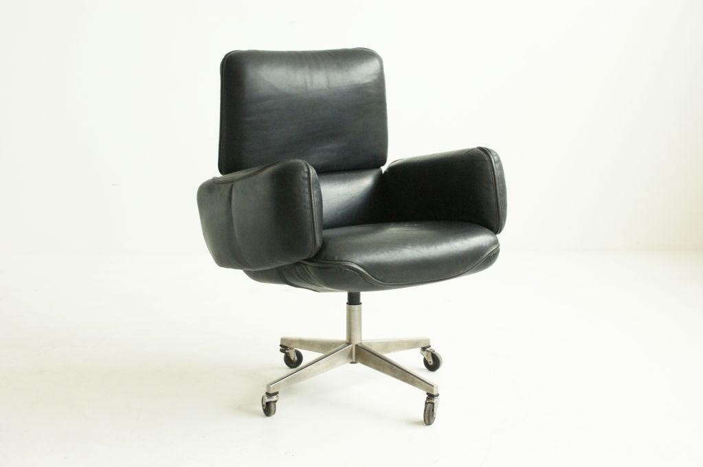 Zapf for Knoll, executive tilt swivel chair.
All height dimensions shown are the minimum and can adjust up to 2.5" higher.

Otto Zapf arrived at Knoll in 1973, having designed numerous products in the European market, but chose to work for