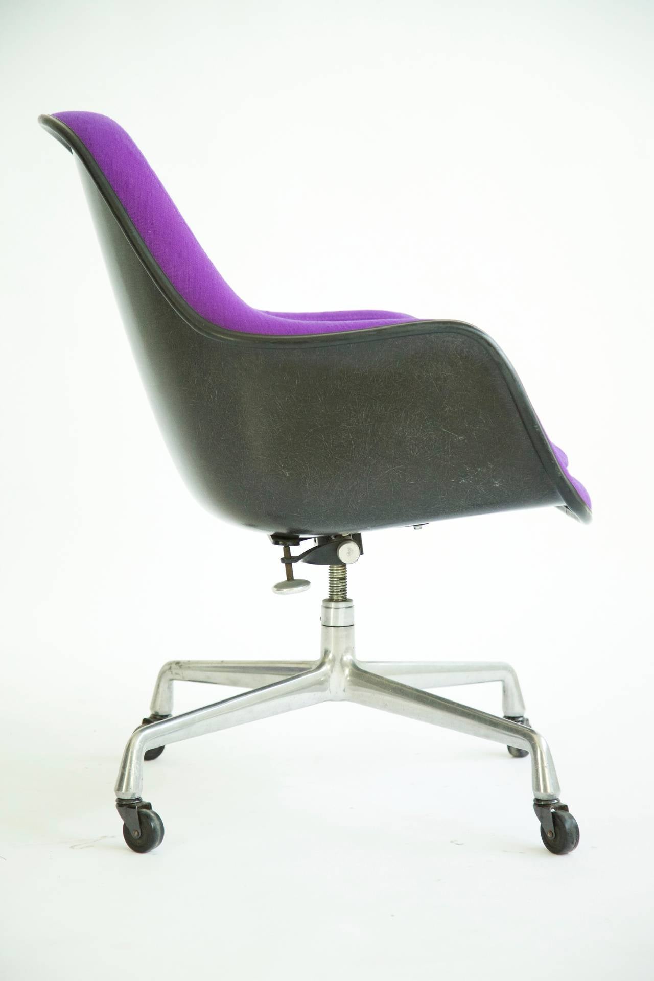 Mid-Century Modern Charles Eames EC-178 Desk Chair