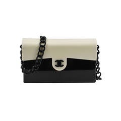 Vintage Chanel Monochrome Acrylic Shoulder Bag