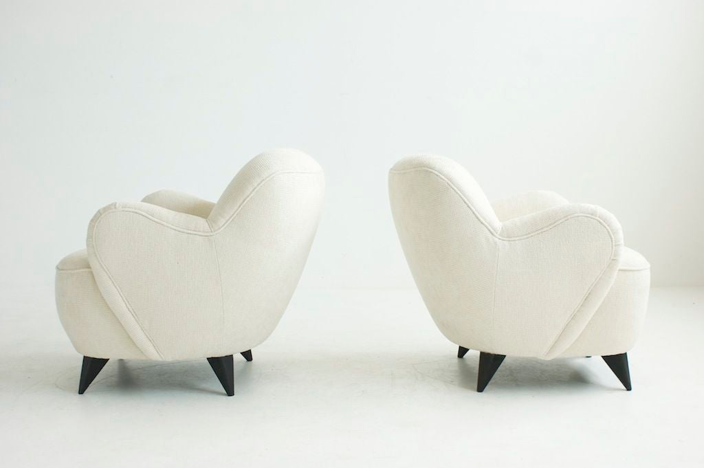 Upholstery VLADIMIR KAGAN