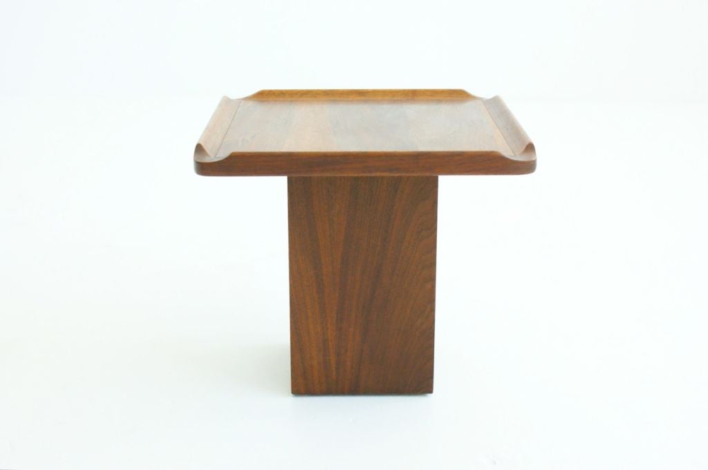 John Caldwell End Table or Pedestal In Excellent Condition In Chicago, IL