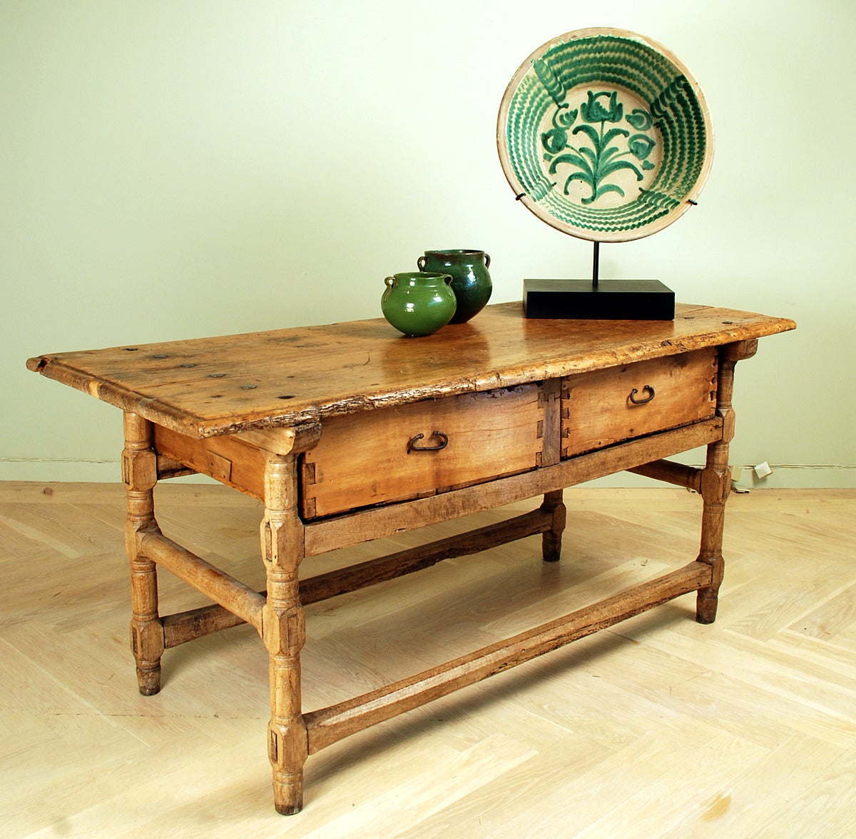 18th Century Mexican Sabino Wood Hacienda Table In Excellent Condition For Sale In San Francisco, CA