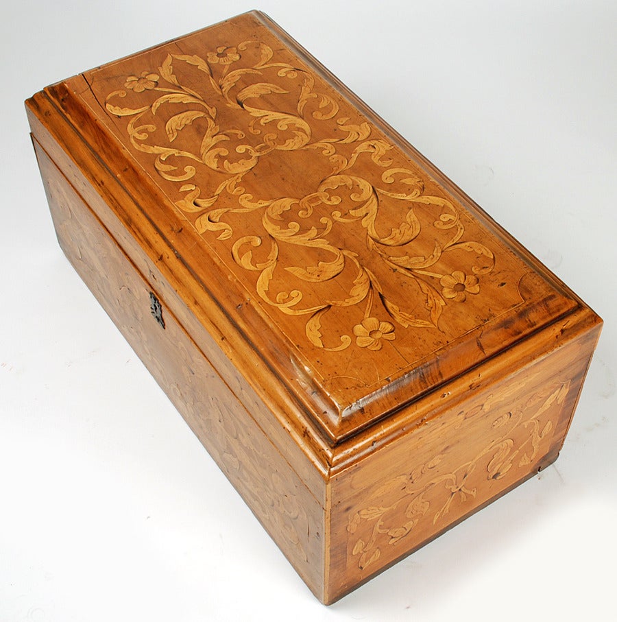 A good early 20th century Mexican inlaid marquetry chest from Jalostotitlan - circa 1900. Cedar wood with citrus wood inlay.<br />
<br />
Dimensions: 33 inches long x 17.5 inches deep x 16 inches high.<br />
<br
