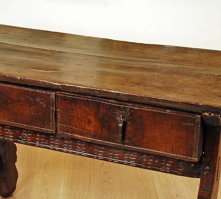 18th Century Spanish Baroque Period Chestnut Desk For Sale 3