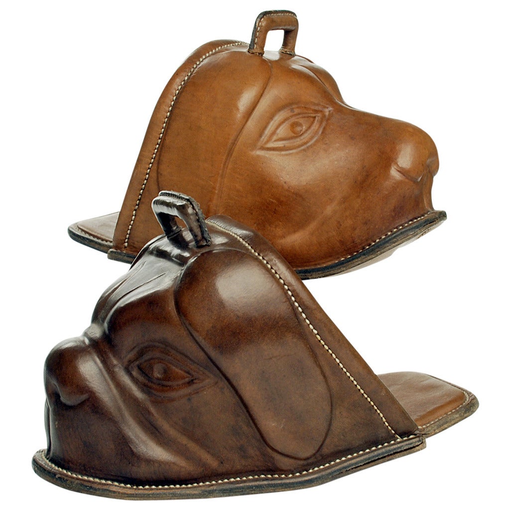 Rare, Original Luis Leopoldo Orando Hand Tooled Leather Stirrups For Sale