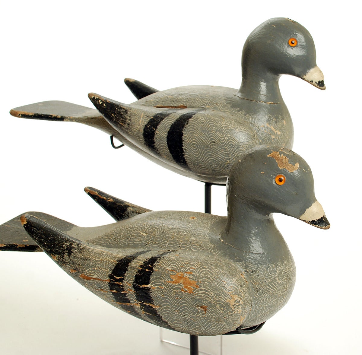 20th Century Rare Antique American Polychrome Painted Pigeon Decoys, circa 1900 For Sale