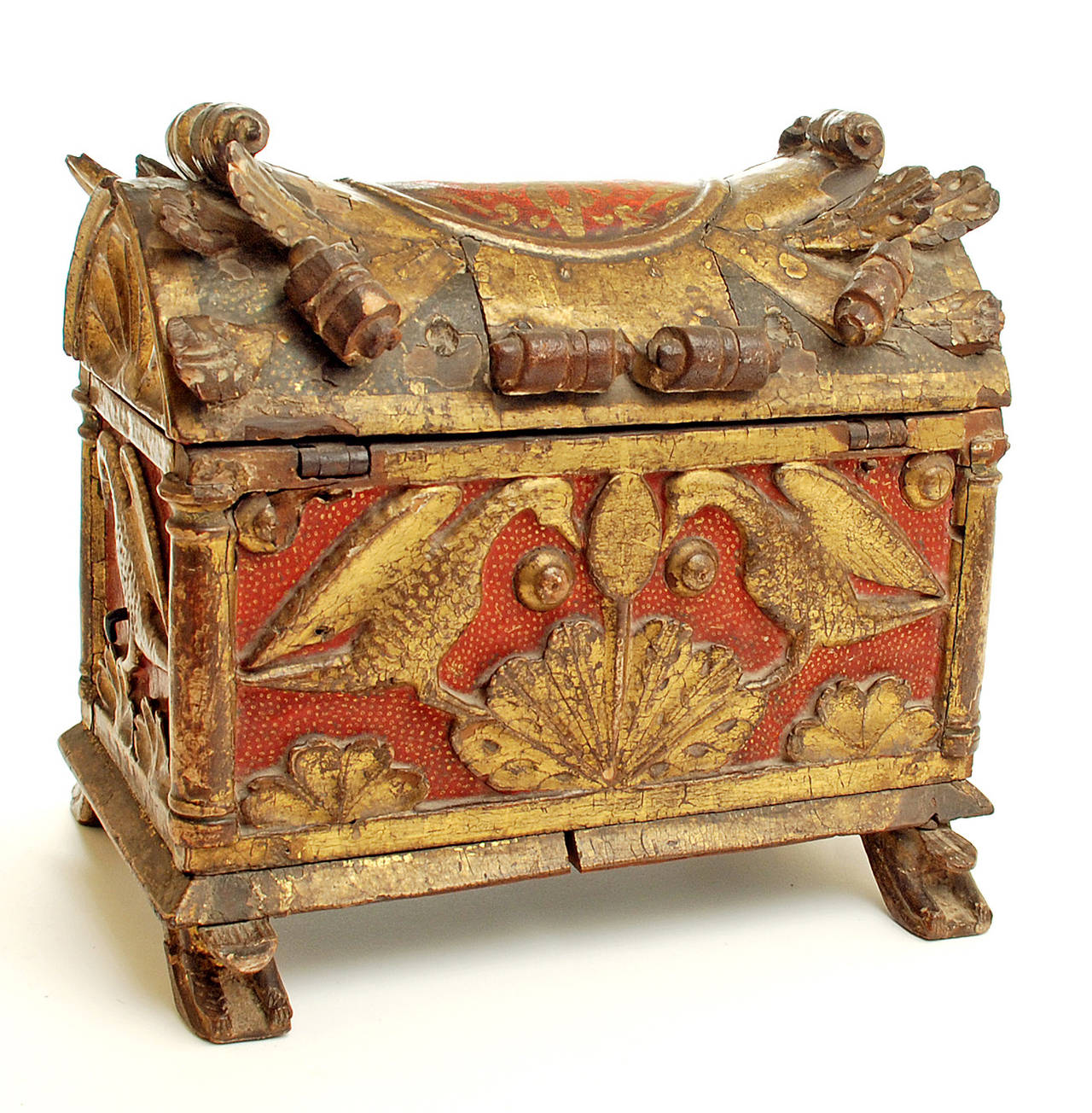Important 16th Century Spanish Colonial Period Giltwood Coffret In Excellent Condition In San Francisco, CA