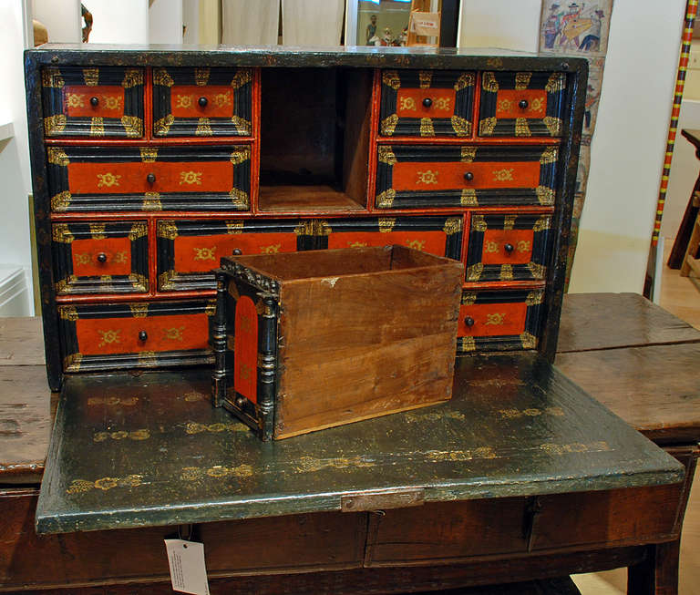 Mexican Very Rare 18th Century Spanish Colonial Chinoiserie Style Bargueno For Sale