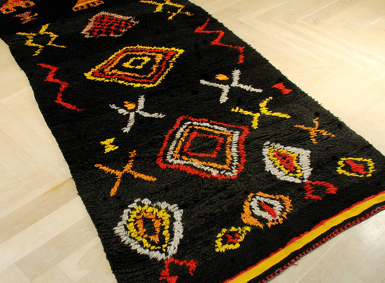 A Large and Impressive Vintage Moroccan Berber Middle Atlas Rug For Sale 1