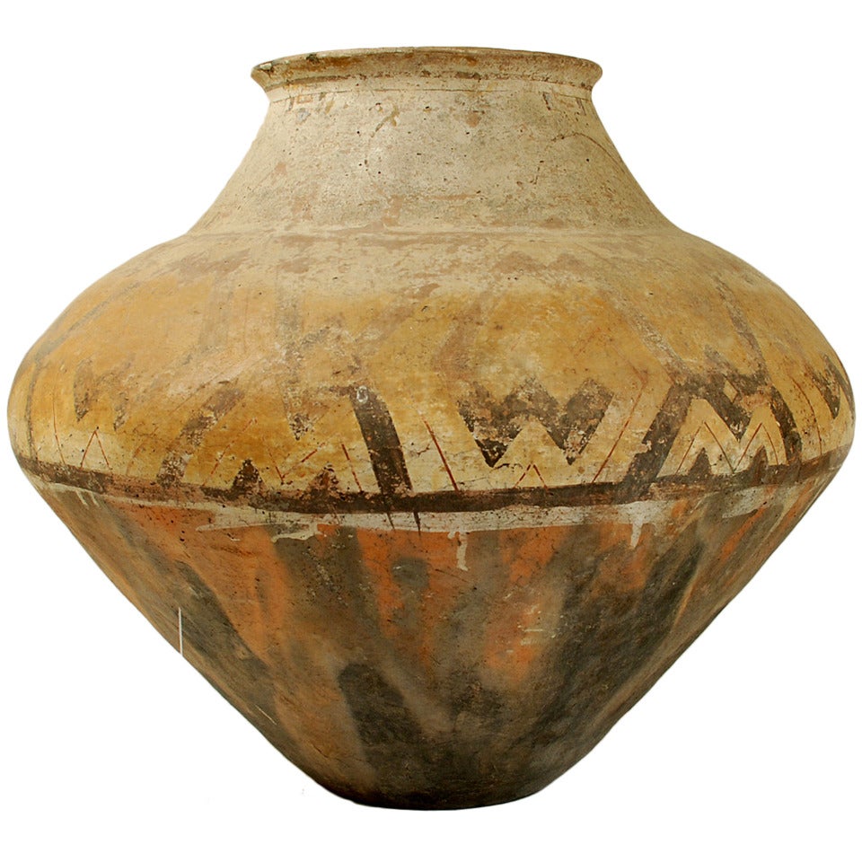 A Large and Impressive Early 20th Century Shipibo Vessel For Sale