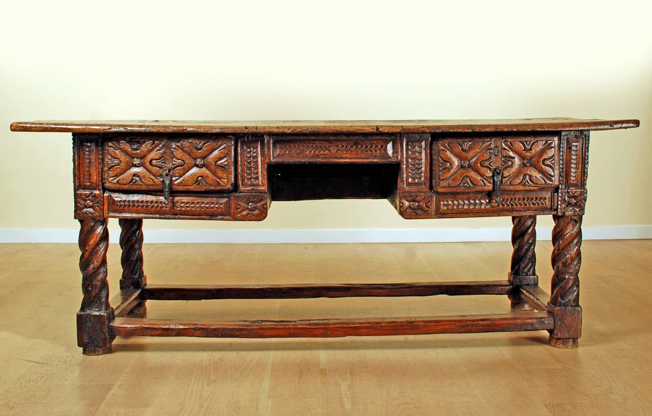 Superb 17th Century Spanish Baroque Period Chestnut Desk For Sale 2