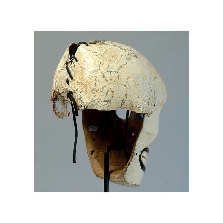Very Rare Early 20th Century Mexican Soccer Ball Muerte (Death) Mask In Excellent Condition In San Francisco, CA