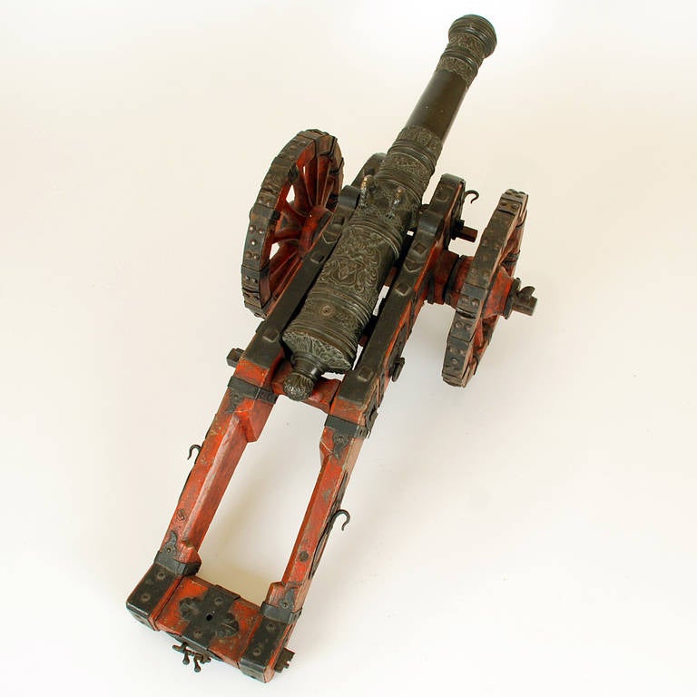 Superb 18th Century German-Made Signal Cannon In Excellent Condition In San Francisco, CA