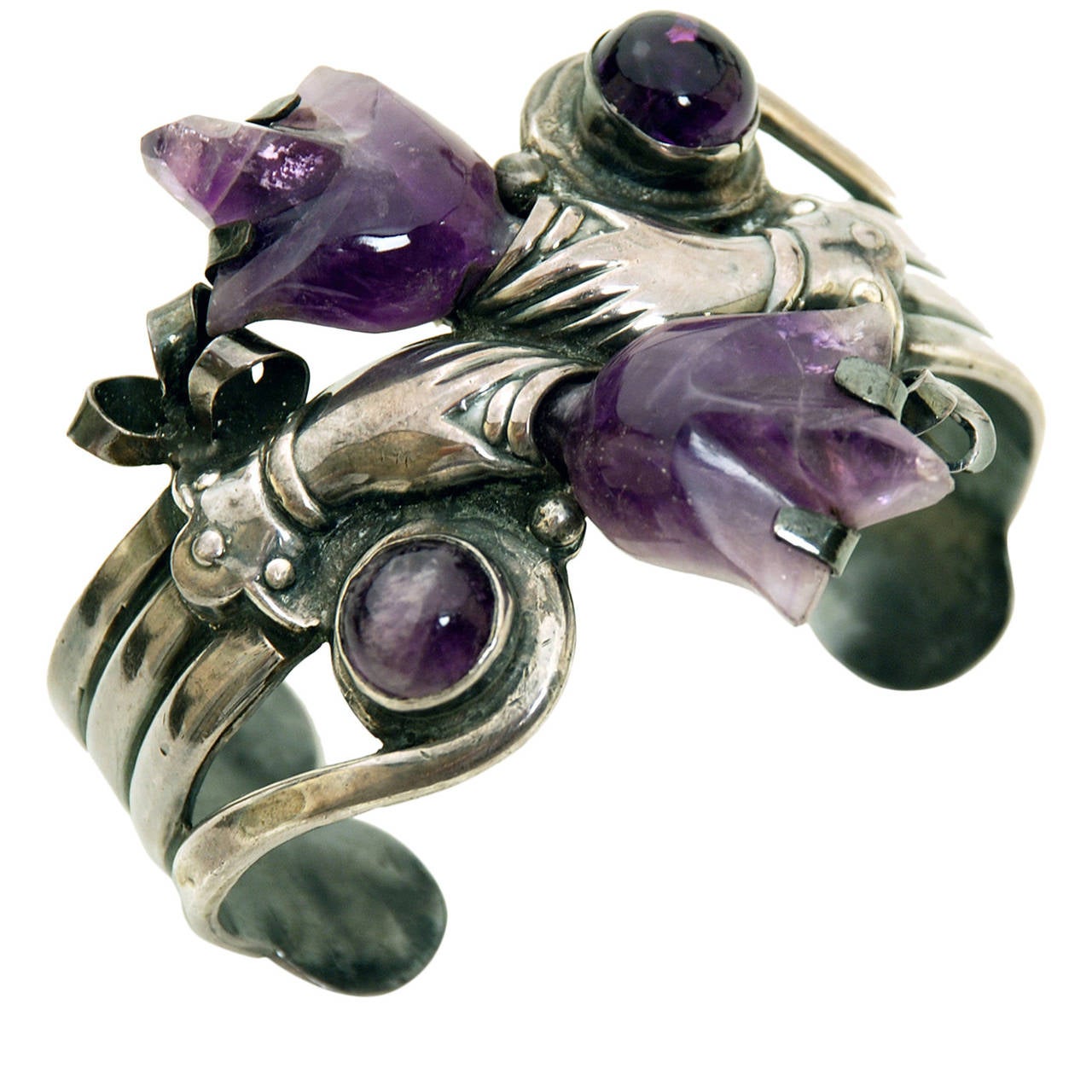 Vintage Mexican Silver and Amethyst Cuff Bracelet, circa 1940s For Sale