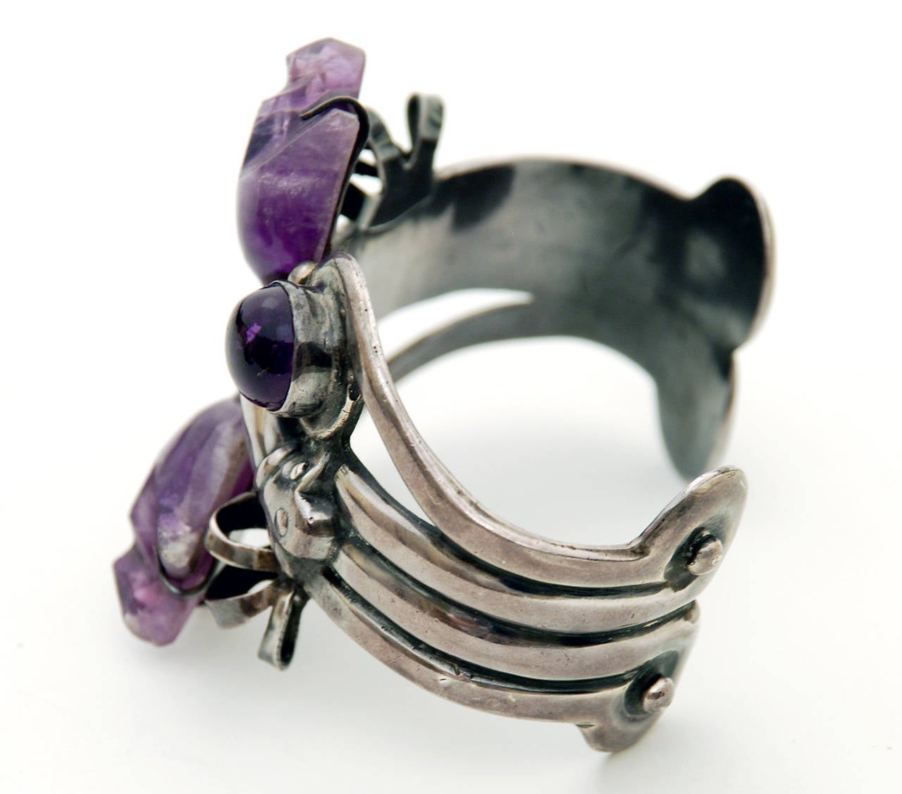 Vintage Mexican Silver and Amethyst Cuff Bracelet, circa 1940s For Sale 5