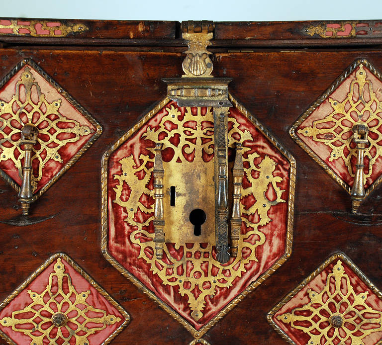 Stunning 16th Century Spanish Walnut, Baroque Period Bargueño For Sale 4