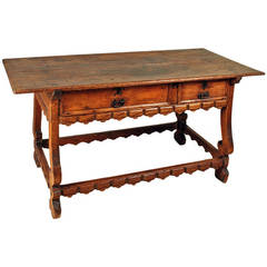 Antique A Good 18th Century Mexican Hacienda Table - Oaxaca