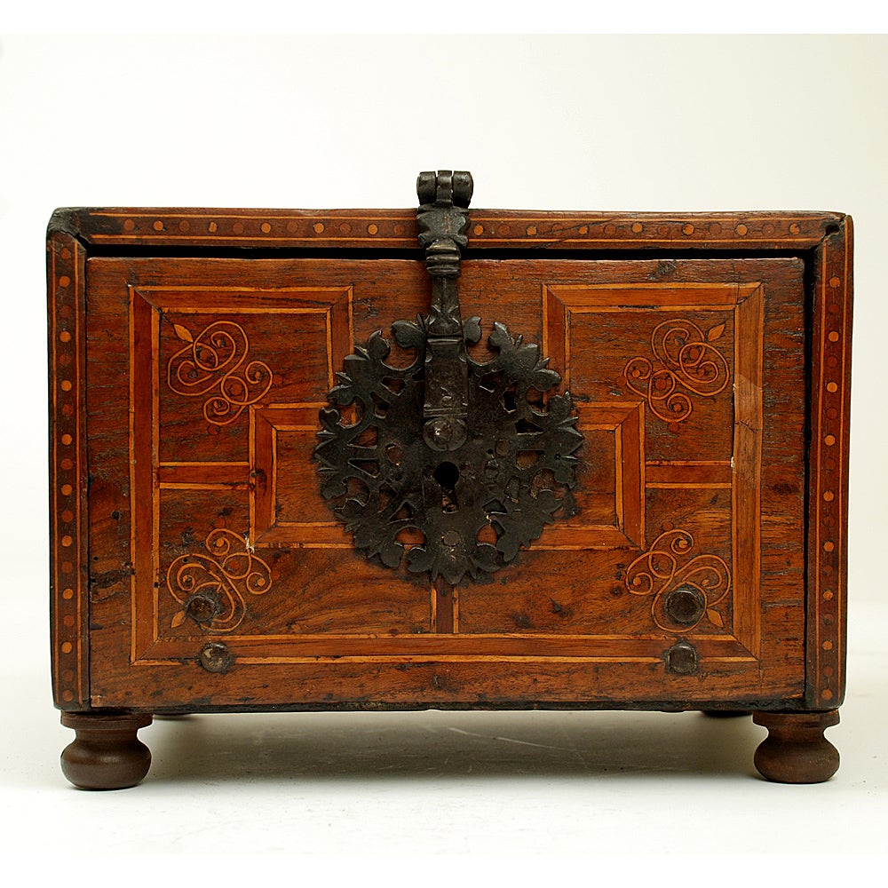 A Superb 18th Century Spanish Colonial Escritorio from Mexico