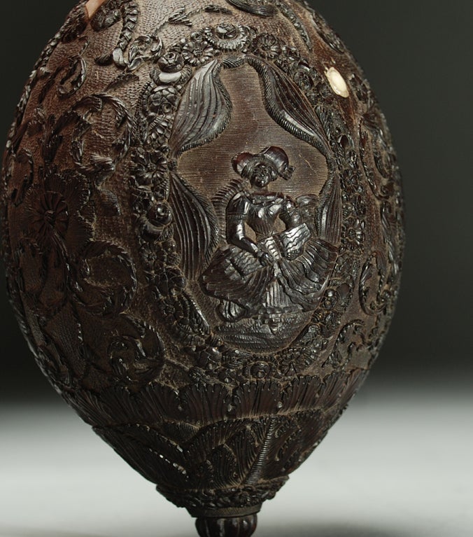 Outstanding 19th century Hand Carved Coconut Flask 4