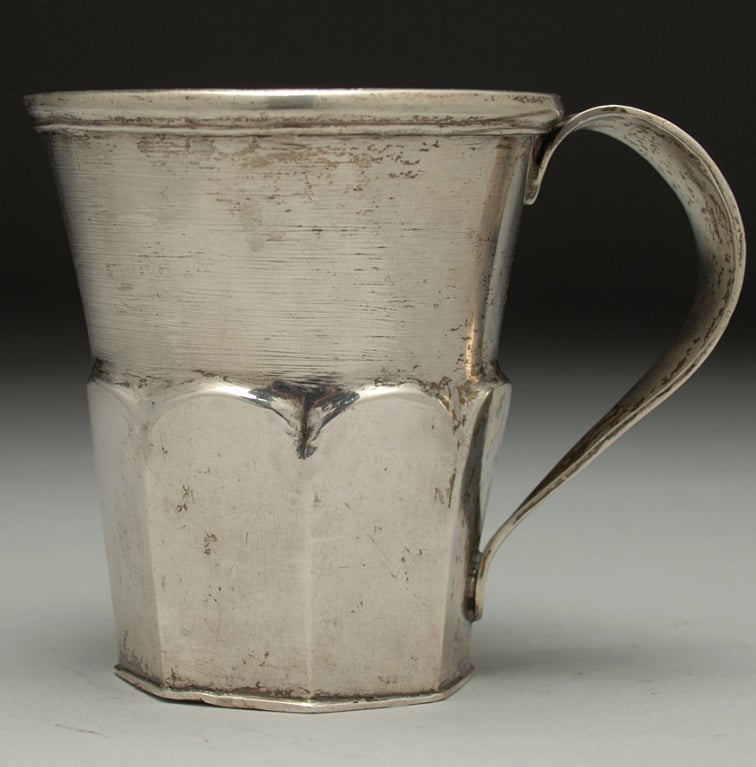 Large 18th Century Spanish Colonial Silver Cup - Potosi In Excellent Condition In San Francisco, CA
